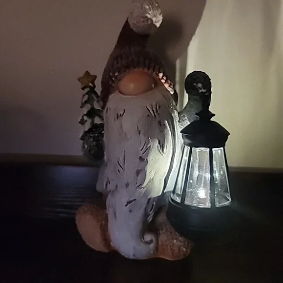 Garden Gnome Statue, Resin Figurine with Bright Solar Lantern Light & Xmas Tree